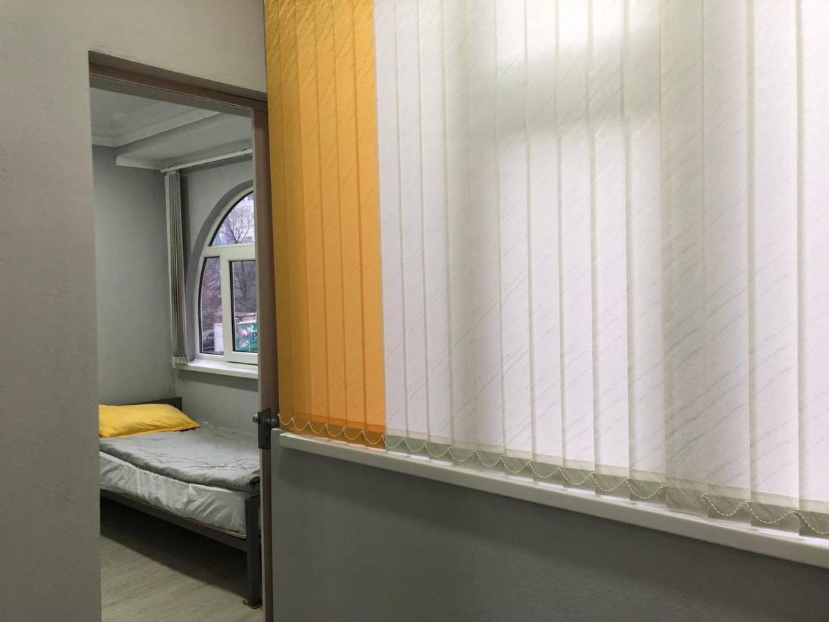 Downtown Homestay 비슈케크 외부 사진