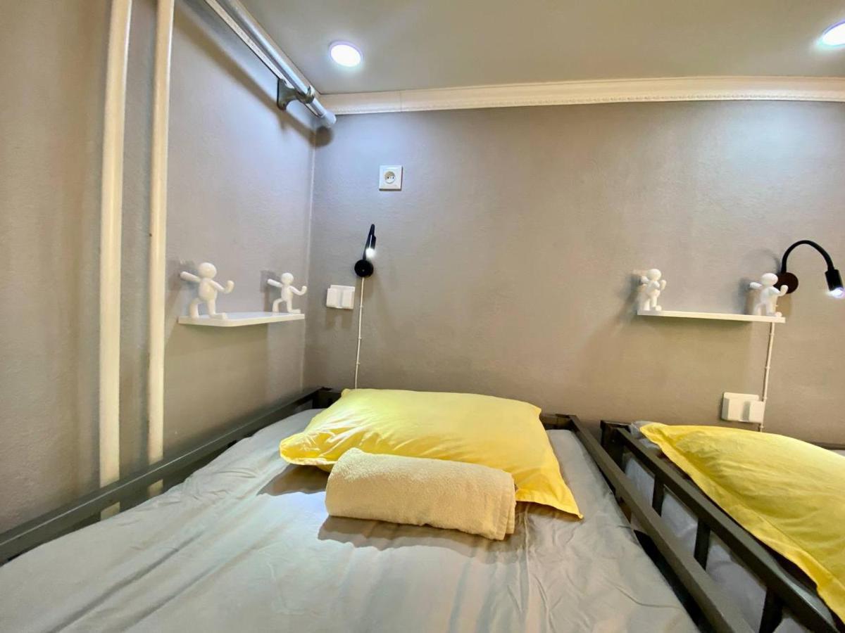 Downtown Homestay 비슈케크 외부 사진